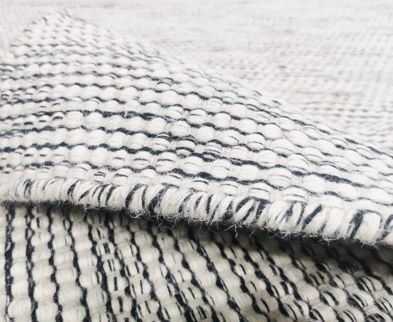 Runde Teppiche - Otago (schwarz/weiß) 5 Runde Teppiche - Otago (schwarz/weiß) – Bild 3