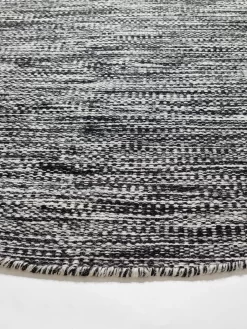 Runde Teppiche - Savona (schwarz) -Teppichgeschäft savona black round ullmatta wool carpet wollteppichen 01copy3.jpg